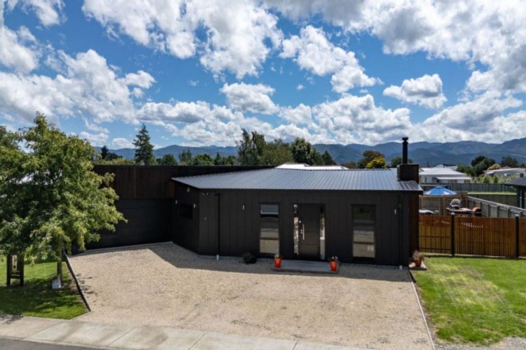 Photo of property in 15d Madison Street, Carterton, 5713