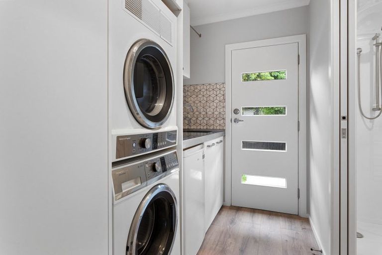 Photo of property in 13 Ardmore Place, Bishopdale, Christchurch, 8053