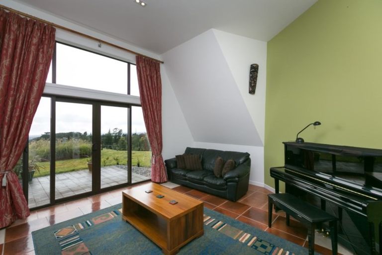 Photo of property in 1105 Plymouth Road, Koru, New Plymouth, 4374