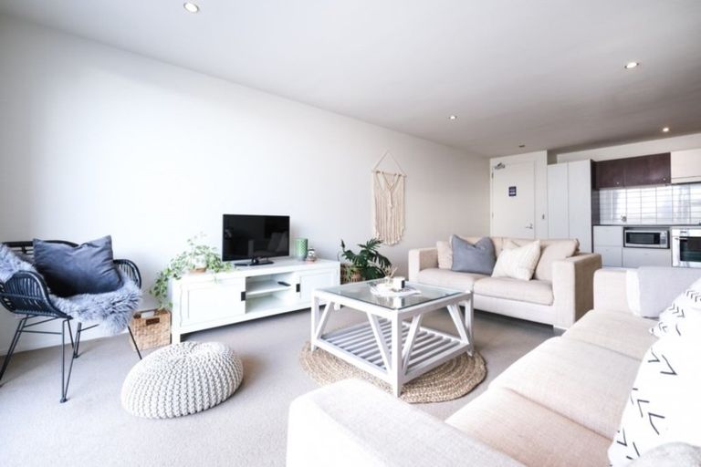 Photo of property in 1d/2 Dickens Street, Grey Lynn, Auckland, 1021