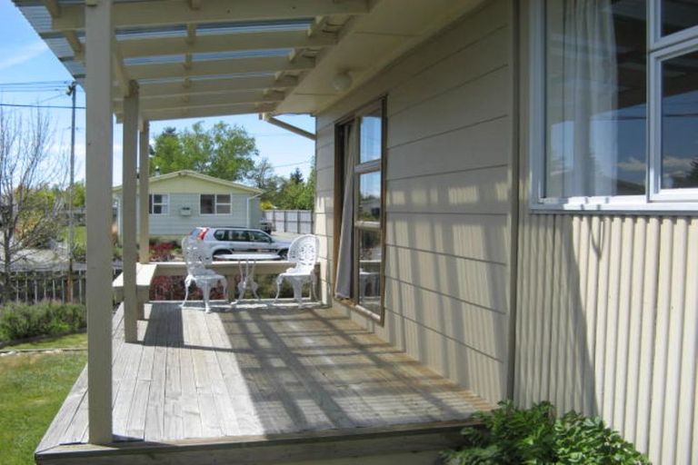 Photo of property in 10 Hopkins Road, Twizel, 7901