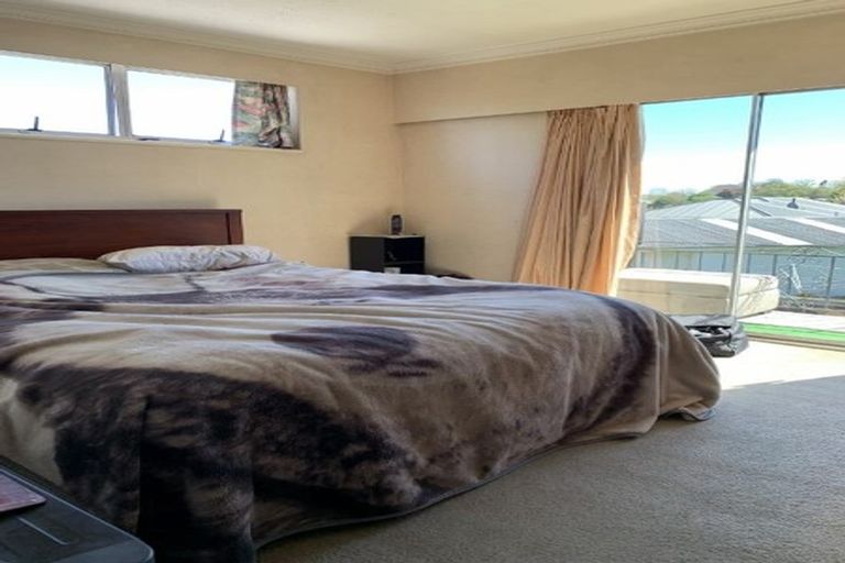 Photo of property in 429 Avonhead Road, Avonhead, Christchurch, 8042