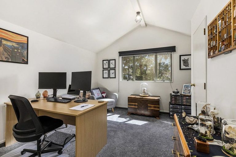 Photo of property in 15 Eclipse Lane, Whitby, Porirua, 5024