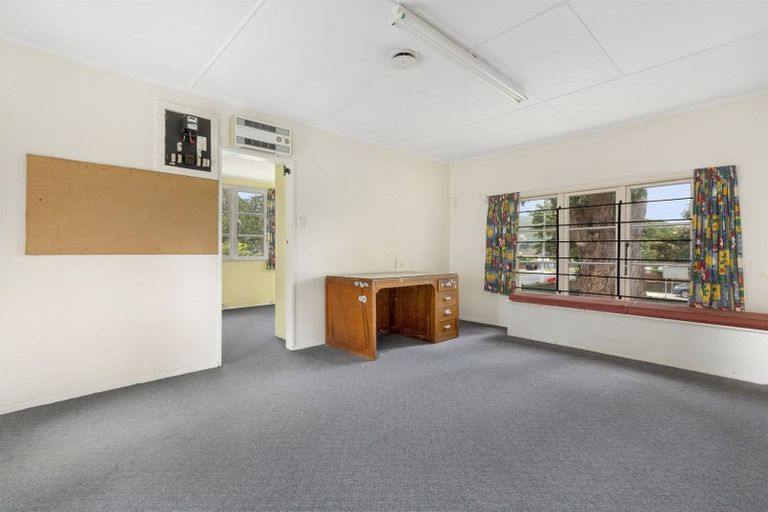 Photo of property in 49a Mungavin Avenue, Ranui, Porirua, 5024
