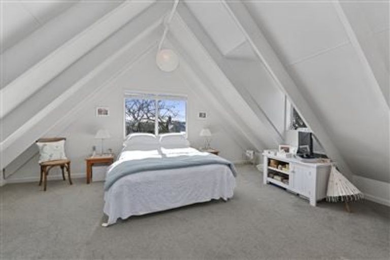 Photo of property in 1/1 Owens Road, Devonport, Auckland, 0624