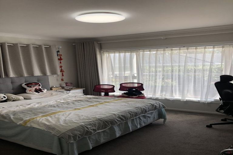 Photo of property in 194 Bleakhouse Road, Mellons Bay, Auckland, 2014