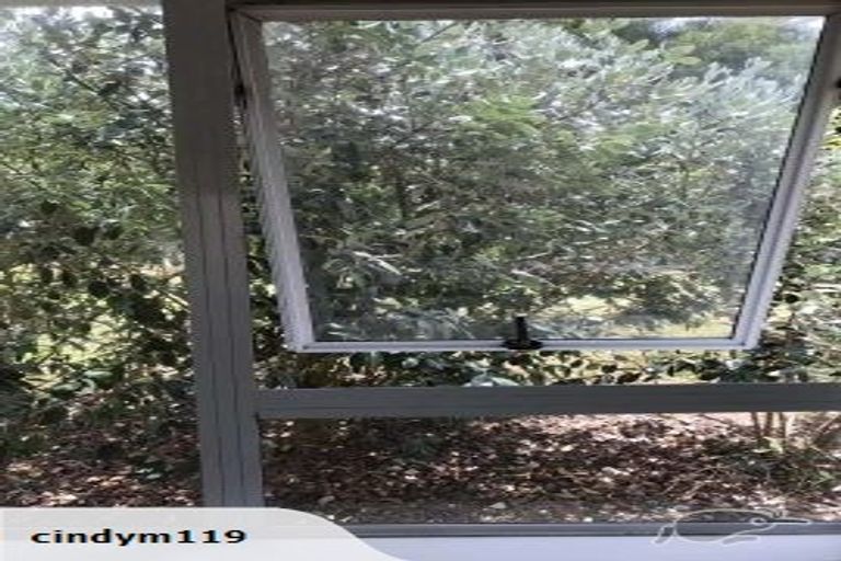 Photo of property in 12 Bruce Road, Glenfield, Auckland, 0629