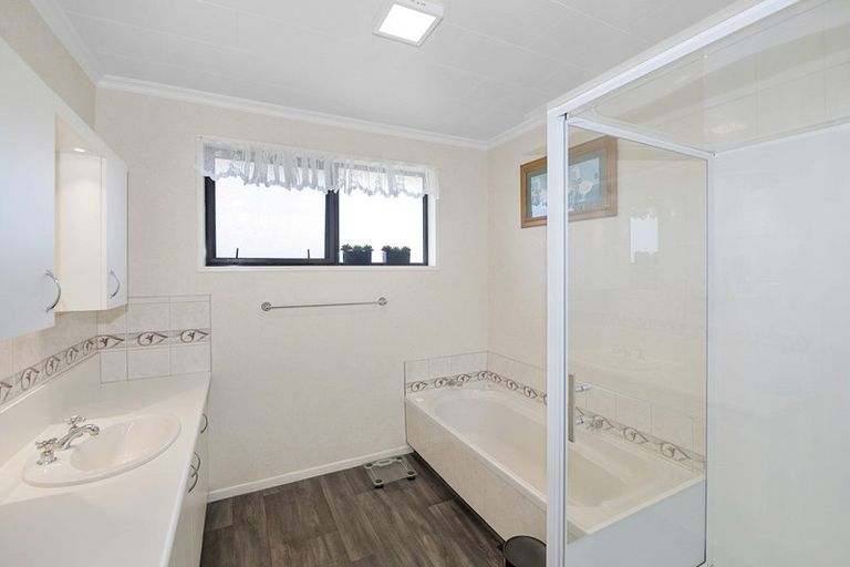 Photo of property in 6 Bedford Street, Oamaru North, Oamaru, 9400