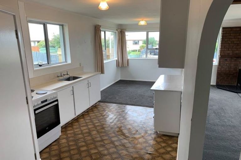 Photo of property in 10 Burns Street, Kew, Invercargill, 9812