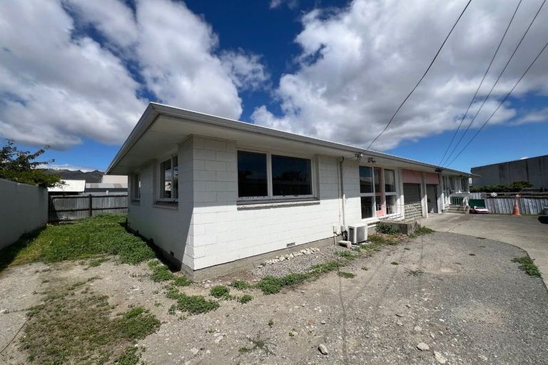 Photo of property in 6a Tanner Street, Woolston, Christchurch, 8023