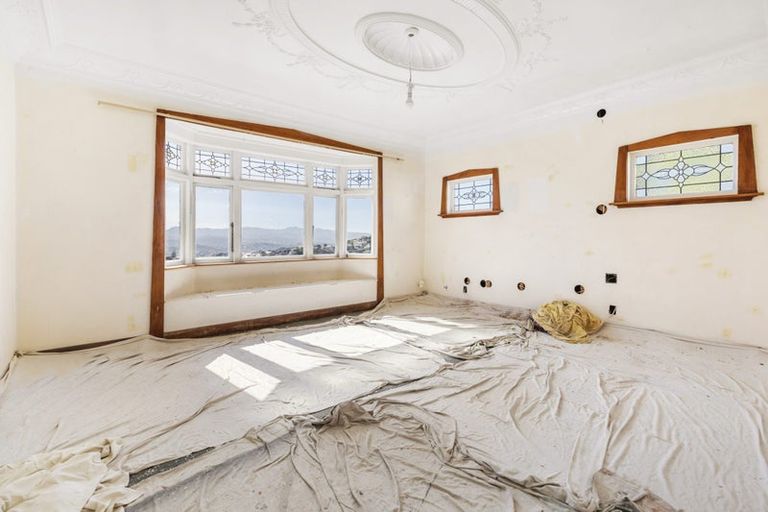 Photo of property in 70 Mitchell Street, Brooklyn, Wellington, 6021