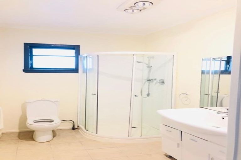 Photo of property in 1/6 Ascot Avenue, Henderson, Auckland, 0610