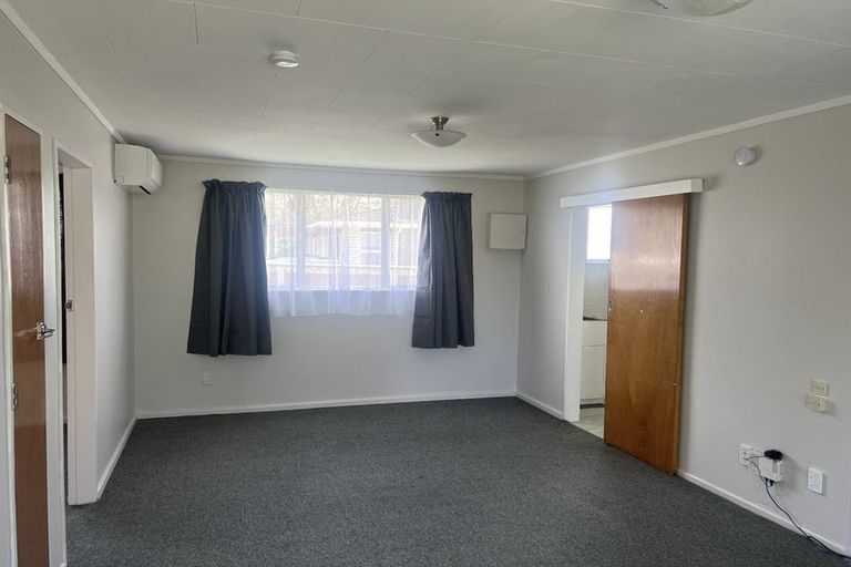 Photo of property in 18a Kings Drive, Levin, 5510