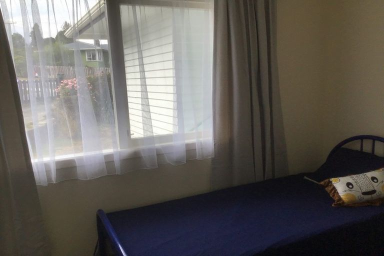 Photo of property in 40 Thomas Crescent, Western Heights, Rotorua, 3015