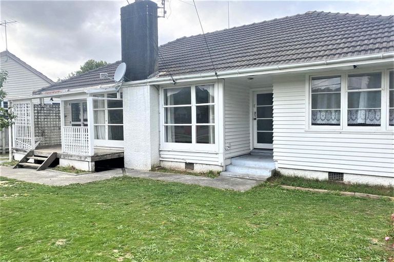 Photo of property in 27 Shakespeare Avenue, Trentham, Upper Hutt, 5018
