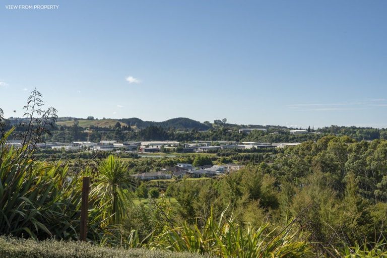 Photo of property in 83 Mortlake Heights, Pyes Pa, Tauranga, 3112