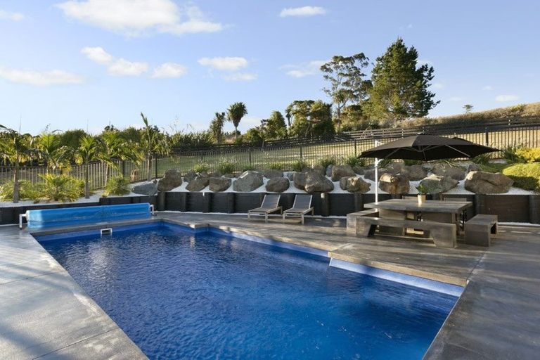 Photo of property in 57 Rautahi Terrace, Redvale, Albany, 0792