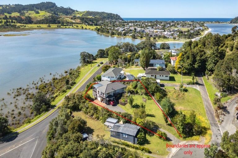 Photo of property in 4 Patton Place, Tairua, 3508