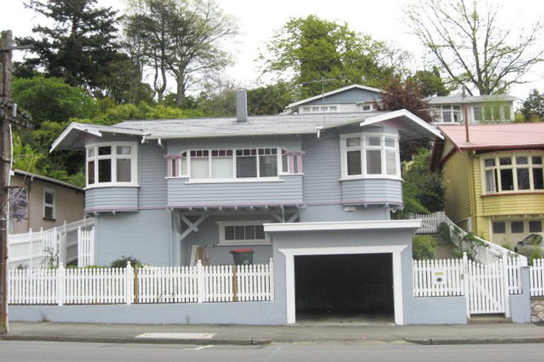 Photo of property in 180 Collingwood Street, Nelson, 7010