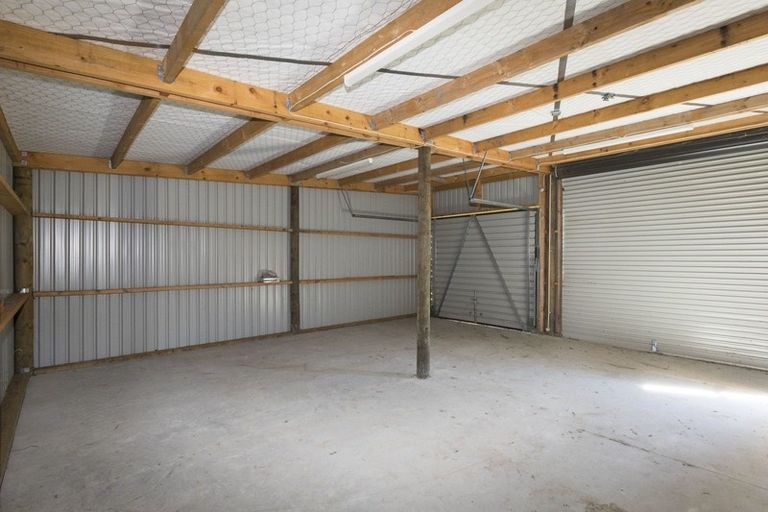 Photo of property in 548 Marshland Road, Marshland, Christchurch, 8083