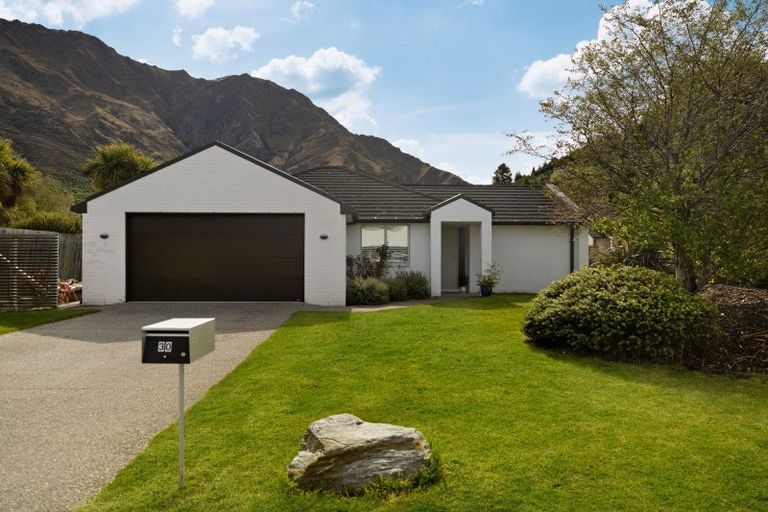 Photo of property in 30 Atley Road, Arthurs Point, Queenstown, 9371