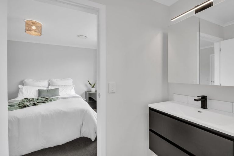 Photo of property in 6 Cambridge Street, Pahiatua, 4910