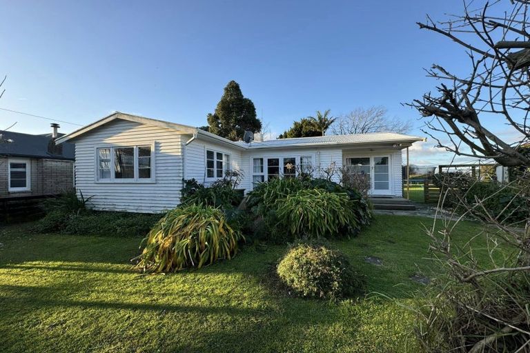 Photo of property in 6 Tanekaha Street, Edgecumbe, 3120