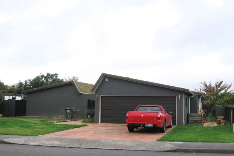 Photo of property in 25 Belvedere Avenue, Waikanae, 5036