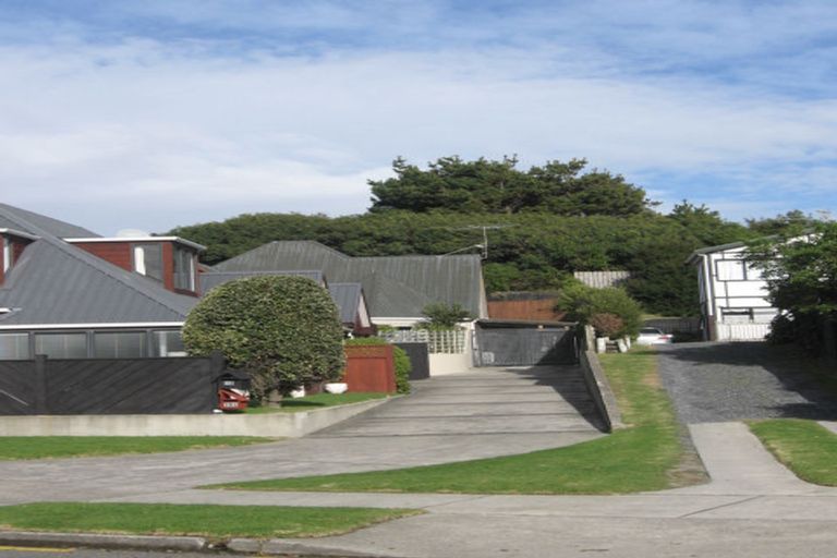 Photo of property in 18a Garden Road, Raumati Beach, Paraparaumu, 5032