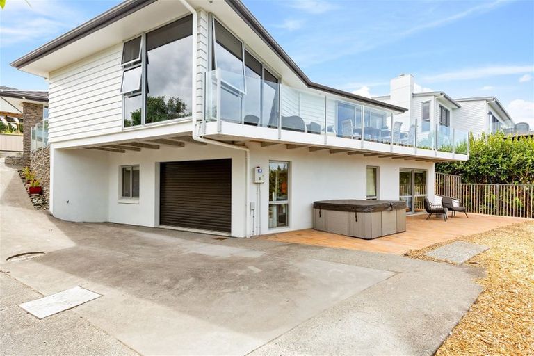 Photo of property in 56 Bannings Way, Hobsonville, Auckland, 0618
