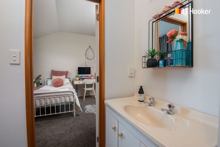 Photo of property in 1 Mure Street, Mosgiel, 9024