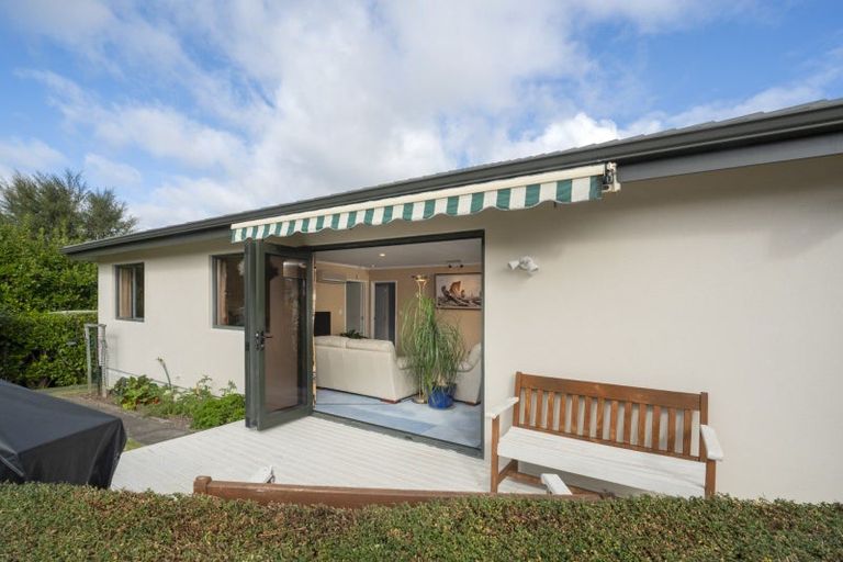 Photo of property in Cotswold Court, 16/8 Cheyne Road, Pyes Pa, Tauranga, 3112