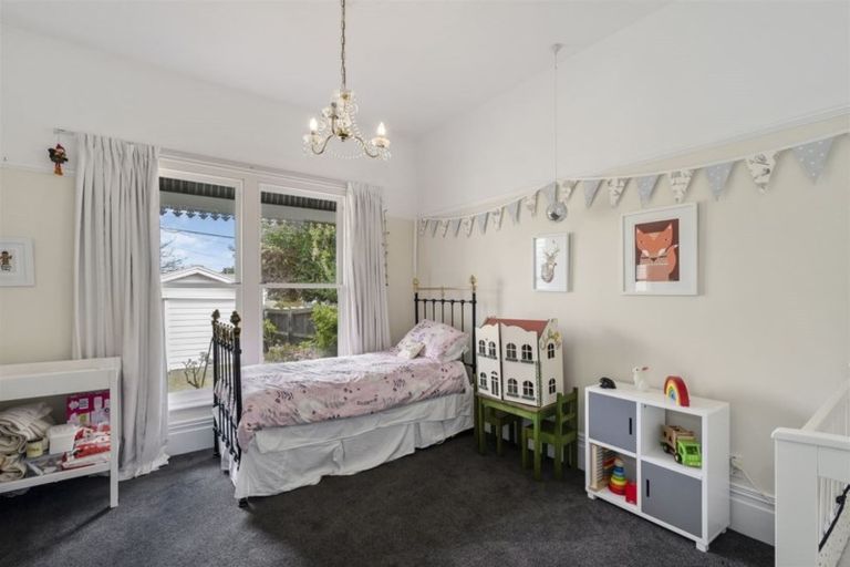 Photo of property in 98 Forfar Street, St Albans, Christchurch, 8014