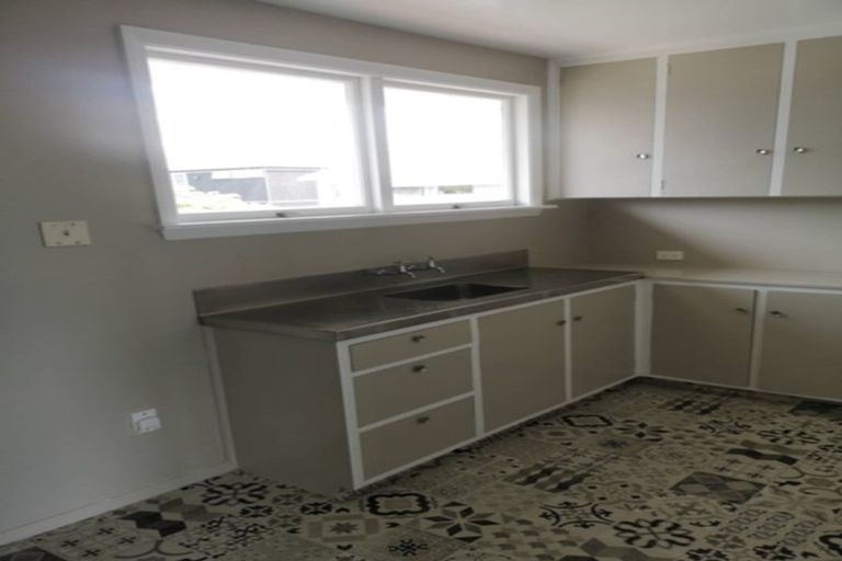 Photo of property in 1/932 Colombo Street, St Albans, Christchurch, 8014