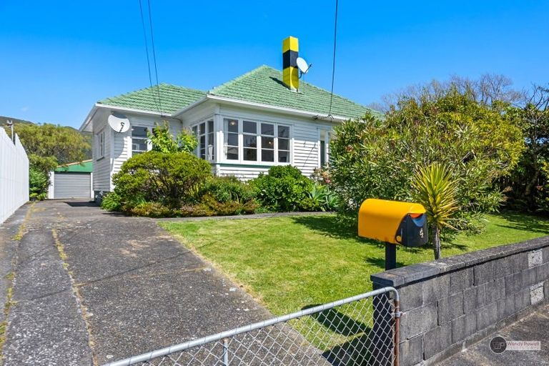 Photo of property in 4 Rata Street, Naenae, Lower Hutt, 5011