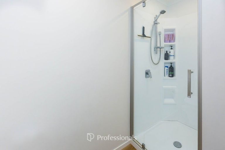 Photo of property in 8 Cynisca Crescent, Wallaceville, Upper Hutt, 5018