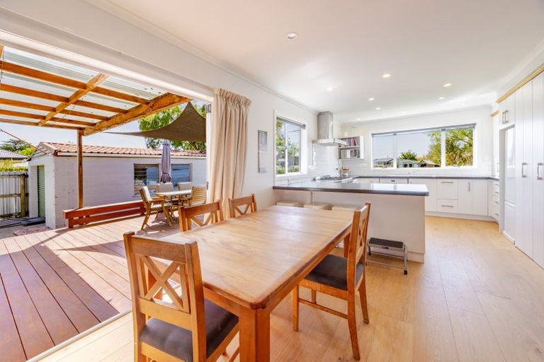 Photo of property in 14 Holyrood Terrace, Waipukurau, 4200