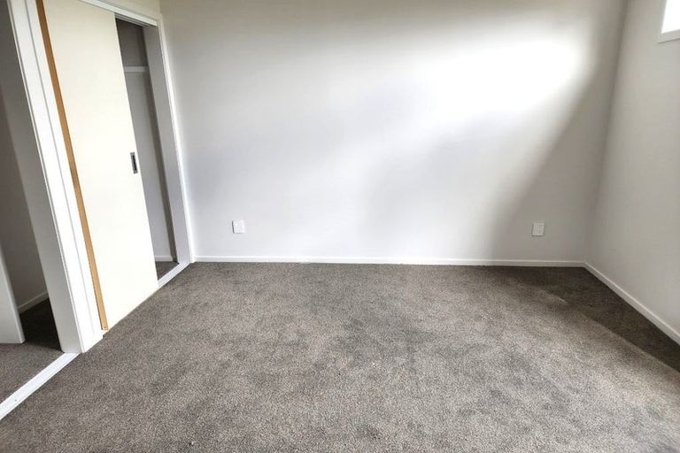 Photo of property in 8/7 Johnston Grove, Taita, Lower Hutt, 5011