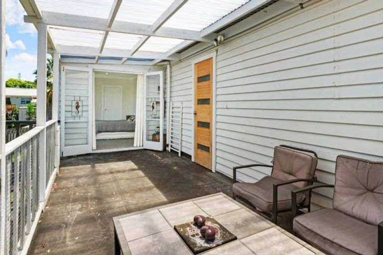 Photo of property in 4 Matai Road, Stanmore Bay, Whangaparaoa, 0932