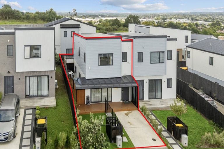 Photo of property in 36a Crestview Rise, Papakura, 2110