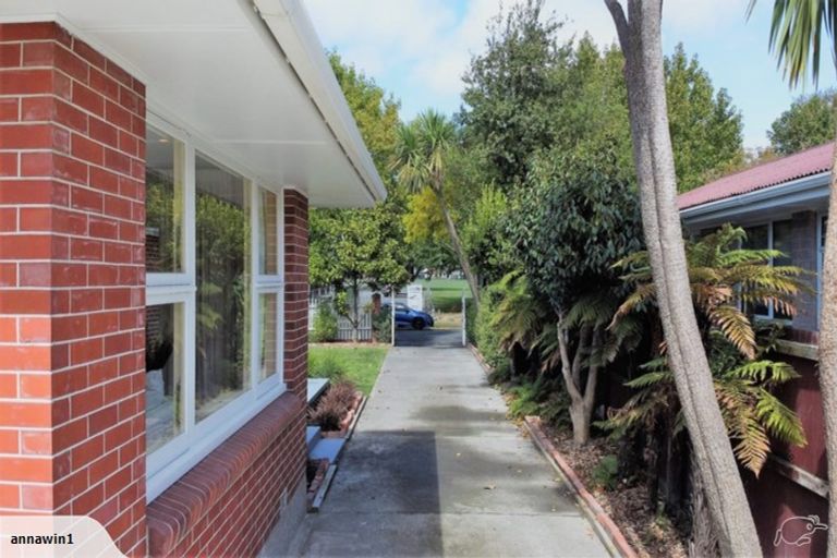 Photo of property in 41 Lochee Road, Upper Riccarton, Christchurch, 8041