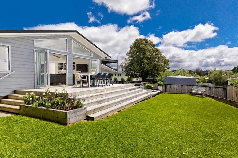 Photo of property in 8 Isobel Road, Greenhithe, Auckland, 0632