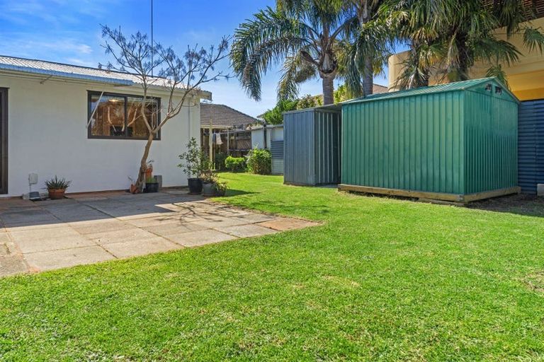 Photo of property in 17 Kulim Avenue, Otumoetai, Tauranga, 3110