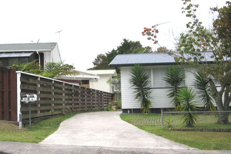 Photo of property in 53 Blakeborough Drive, Forrest Hill, Auckland, 0620