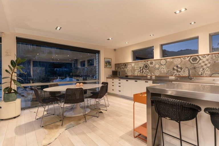 Photo of property in 72 Bowenvale Avenue, Cashmere, Christchurch, 8022