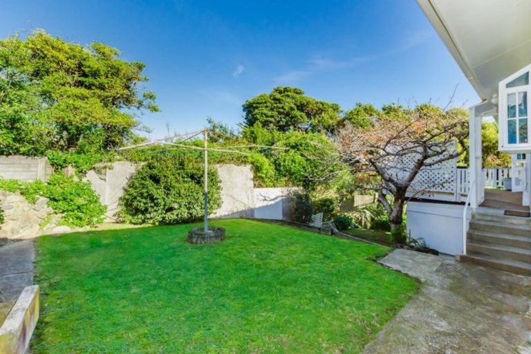Photo of property in 10-10a Poplar Avenue, Raumati South, Paraparaumu, 5032