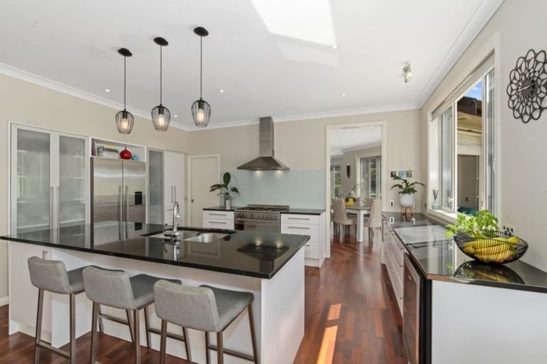 Photo of property in 202 Oraha Road, Kumeu, 0892