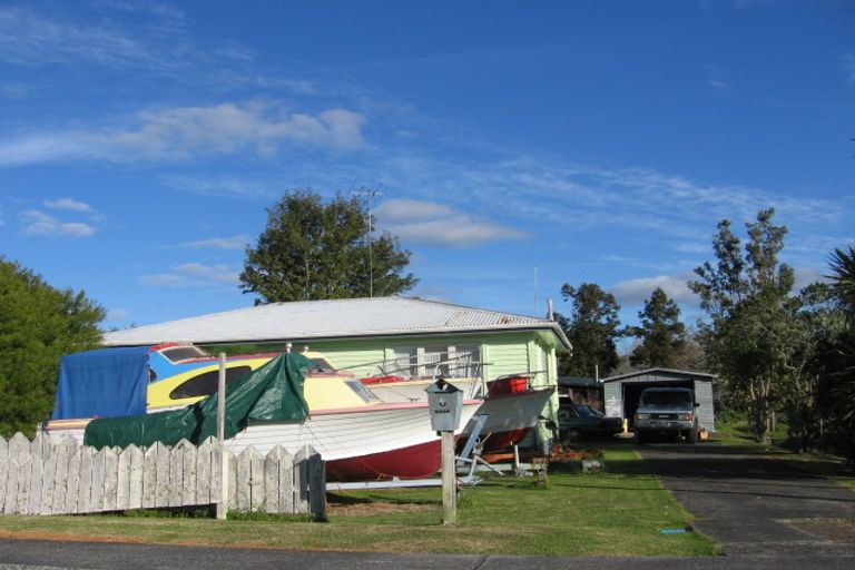 Photo of property in 8 North Road, Kawakawa, 0210