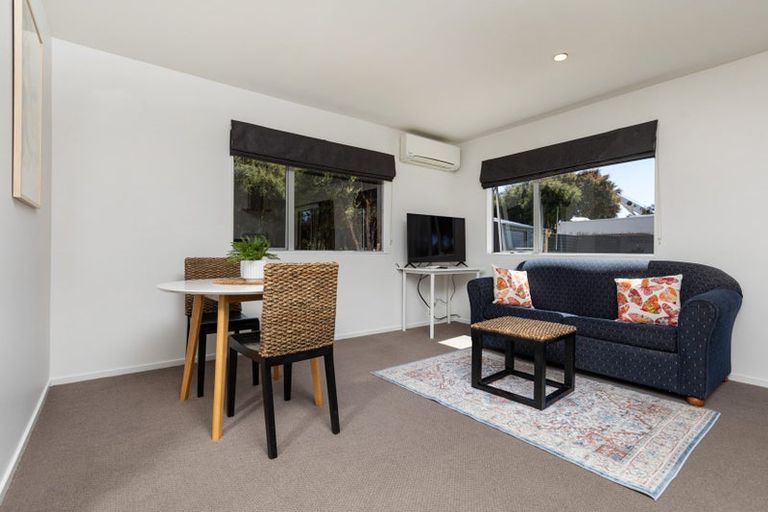 Photo of property in 11 Ewing Place, Albert Town, Wanaka, 9305