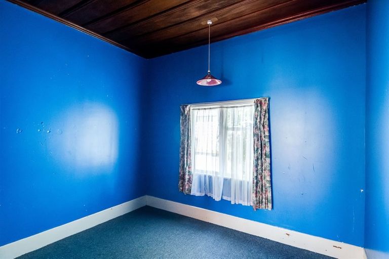 Photo of property in 92 Charles Street, Westshore, Napier, 4110